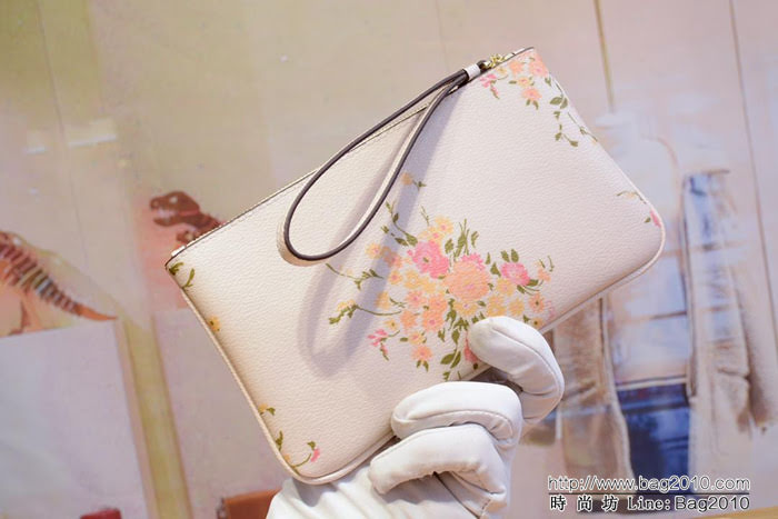 COACH蔻馳 原單 專櫃新款 28384 手挽包 白色櫻桃零錢包  Chz1454